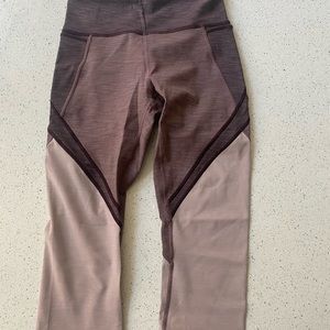 LuluLemon Cropped Leggings